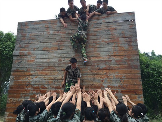 澤亞咨詢變革手記&mdash;&mdash;興發(fā)公司戶外拓展活動圓滿結(jié)束